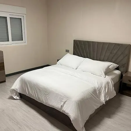 Apartment Cozy Side 2bd Apartment, 150m To The Valencia